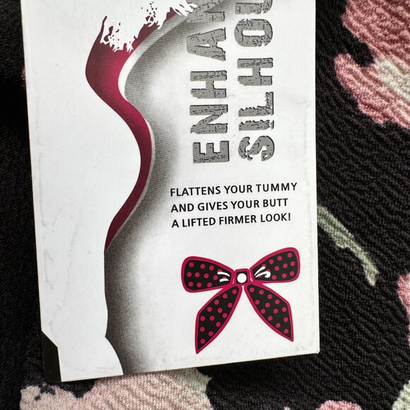 NWT Women's Pencil Skirt in Black Floral Print Size Medium - Picture 7 of 8